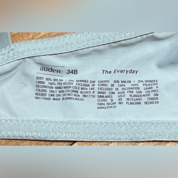 Light mint green Auden Bra 34B excellent condition with razorback strap clip - Picture 3 of 4